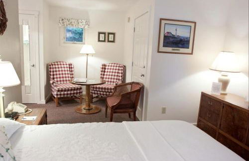 Romantic Getaway Accommodation Overlooking West Penobscot Bay in Maine - Foto 4