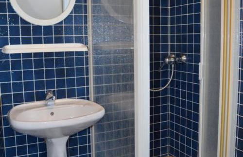 Charmant gîte à Vouvray avec 2 chambres et jardin - FR-1-381-167 - Photo 24