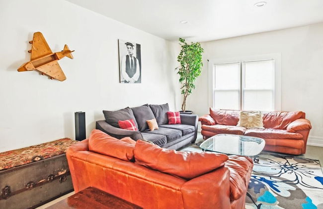 Spacious 4BR Getaway: Perfect for Family & Friends - Foto 32