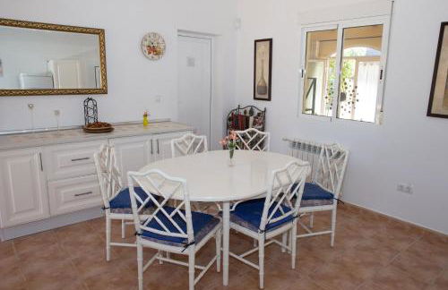 Casa Ana - delightful semi-detached villa with large swimming pool, tennis court and huge gardens plus Free wifi - Photo 22