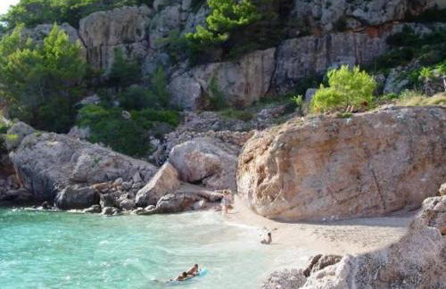 VILLAMAR beachfront apartments with FREE private parking - Foto 34