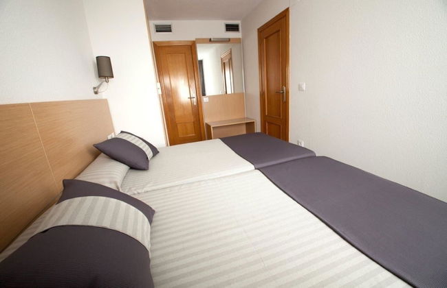 Aparthotel Acuazul - Photo 7