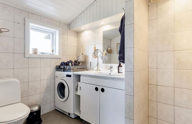 4 Star Holiday Home in Karrebaeksminde - Photo 12