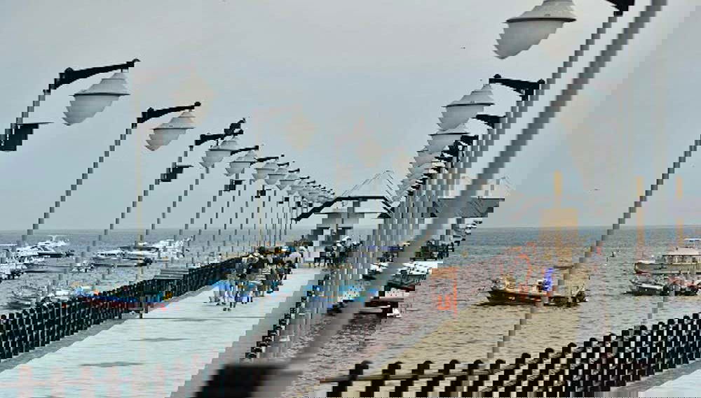 Muelle del puerto de la Isla de la Plata