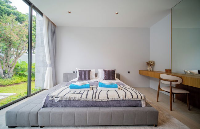 Botanica Foresta 4BR Villa by NLA - Photo 1