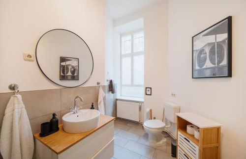 Homely Berlin - Luxurious, Spacious, Near Victory Column, River - Photo 17