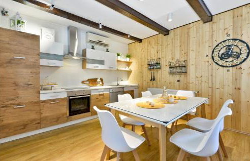 Pet Friendly Home In Mrzlo Polje - Foto 7