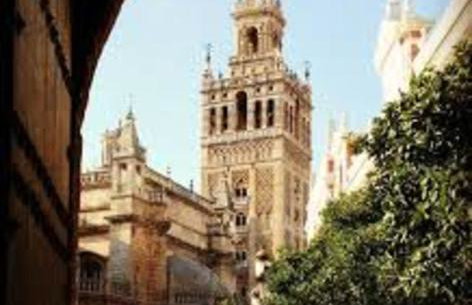 Atico en Triana - 2 terrazas privadas con parking - Photo 18