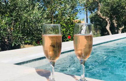 Top Holiday Home Private Pool by the sea With Private Garden for Private use - Photo 37