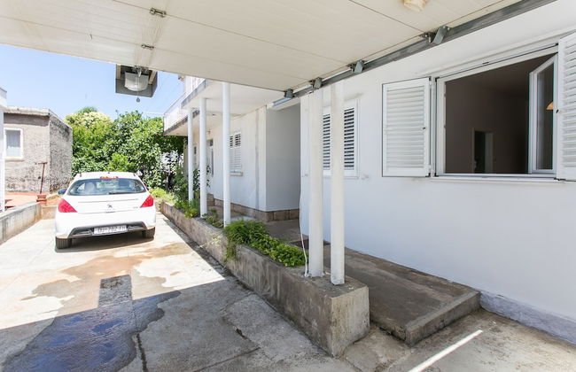 Studios Heliva - Foto 1