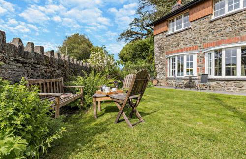 3 Bed in Cemmaes Road oc-h29101 - Photo 1