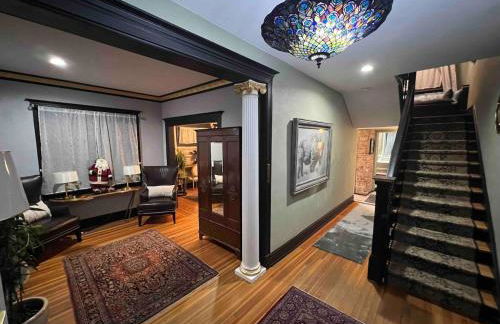 4 BR Luxurious-Gem Mansion in Heart of Denver - Foto 59