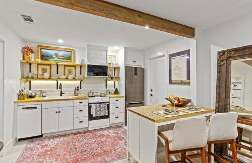 The Lilly- Enchanting Downtown Studio - Foto 19