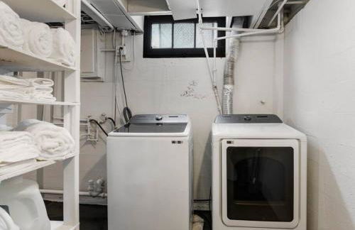 Picture Perfect Bungalow in the heart of DT Vancouver - Foto 30