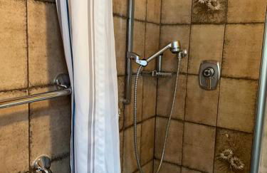 Urlaubsstube1982 - wildromantisch mit Kamin und rustikalem Charme - Foto 12