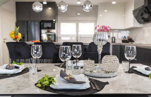 MY DALMATIA - Luxury villa Burra with private pool, jacuzzi and sports court - Foto 51