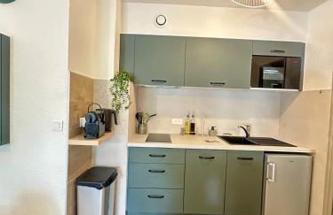 Appartement en rez de jardin-Proche du centre - Foto 8