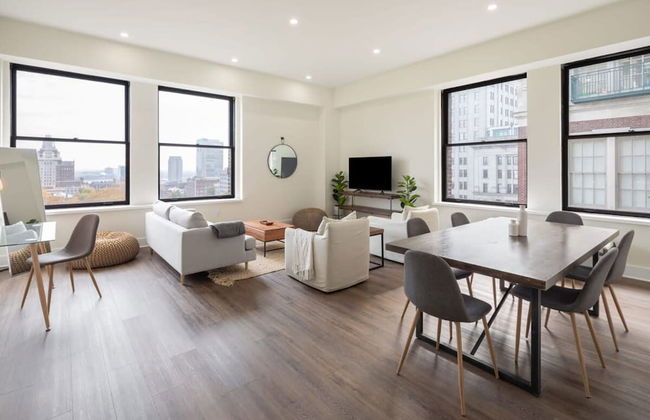 Sosuite Corner 3BR Apt w Park View, W/d, Gym - Foto 1