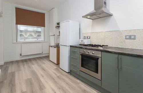 Harrington Chambers by Charming Apartments - Pool Table & Ping Pong - Foto 14