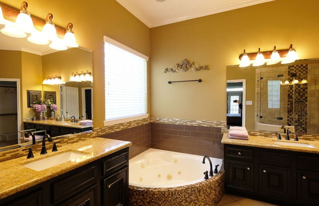 5Bdrm 3.5Bath 12Beds - HOME BIG AS TEXAS - Foto 31