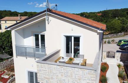 Holiday - Therapy - Foto 11