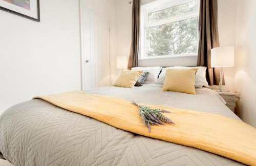 Modern 2 bed 1st Floor Apartment by Jesswood Properties Parking Wi-fi - Foto 6