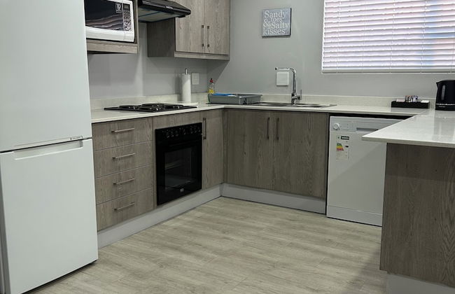 Skylink Holiday Accommodation - Foto 28