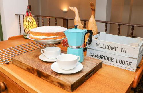 Cambridge Lodge - Photo 13