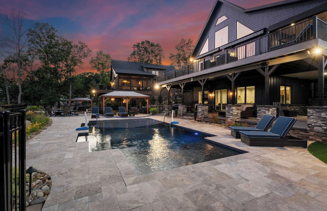 Blue Heron by Avantstay Lakefront, Dock, Pool, Theater Sleeps 22 - Foto 80