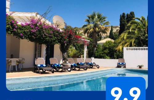 Charming Villa with Heated Pool near Sandy Beach, Hiking, Golf and Wineries - Foto 1