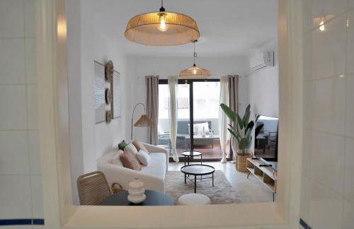 Elegance and luxury with a pool in Miraflores Golf - CASA GOLF RIVIERA PARK 3 2 E - Photo 23