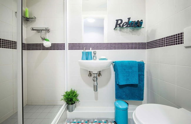 Student Only Dashwood Studios - Foto 11