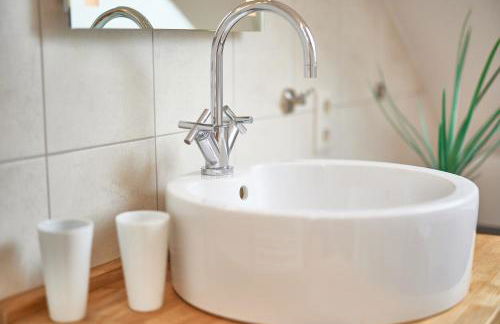 Ferienwohnung Raffael 100 qm, 2 große Betten im Wohnzimmer - Foto 12