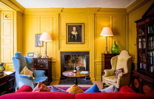 Great House - A Grand Georgian Retreat with Heated Outdoor Pool - Photo 30