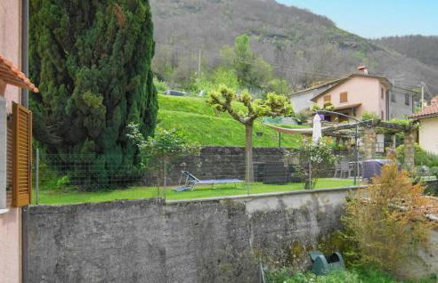 Nice Home In Azzano With Wifi - Foto 6