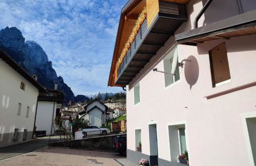 Sweet Dolomites Sauna & Jacuzzi - Photo 23