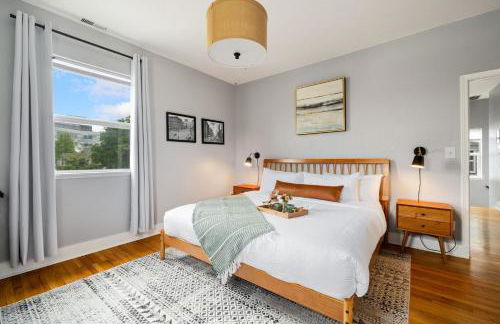 King Bed, Near DT and Best Restaurants, Pets OK! - Foto 15