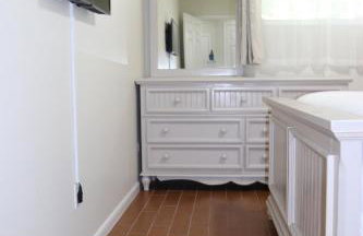 Hidden Sapphire-Apartment with Kitchen and Laundry - Foto 8