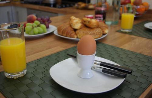 Market Place Serviced Apartments, Leek - Photo 75