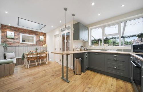 Picturesque Victorian Cottage - Foto 14