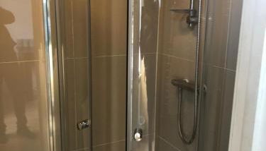 London DM x Weekly Monthly x Deals - Foto 3