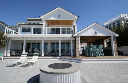 Hi Speed Wifi, Pets Considered, Bayfront, Bay Views, Beach Badges, Private Yard, Decking,, Outdoor Shower, - Foto 3