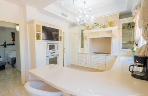 Cubo's Villa Bellavista La Jona & Heated Pool - Photo 44