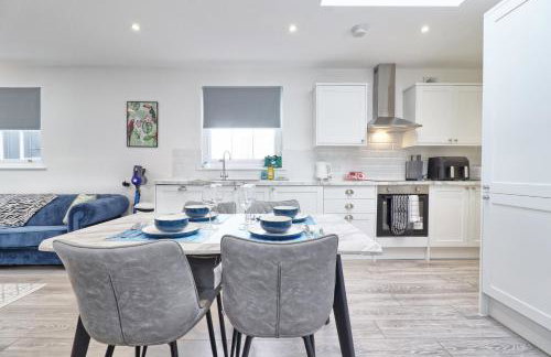 Chelmsford City Centre Modern Duplex With Parking, Wi-Fi & Netflix - Foto 2