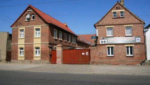 Zschampert Hof bei Leipzig Ruhige Ferienwohnung Bauernhof für 4-5 Personen - Foto 2