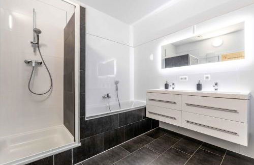 Großer Terrassentraum in Klein Venedig - Foto 24