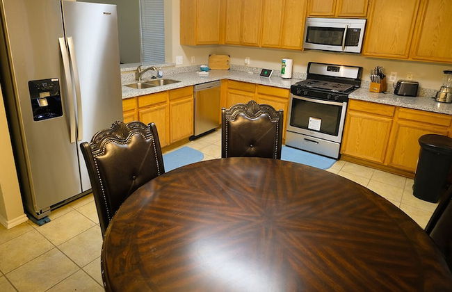 3Bdrm 2.5Bath 5Beds - Warm Home in Katy - Foto 21