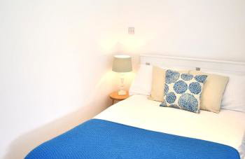 Open Plan Dog Friendly Annexe Sleeping 2 I Near Local Beaches & Chichester with FREE Parking - Foto 57