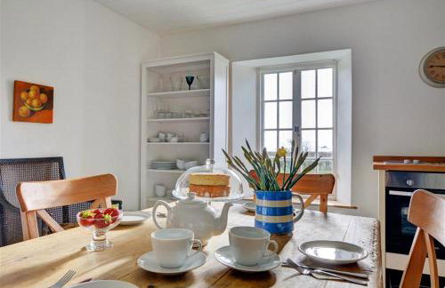 3 Bed in Lostwithiel oc-cwhite - Photo 4