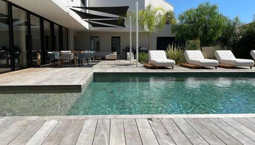 Villa de luxe piscine jacuzzi - Foto 2, sunbed